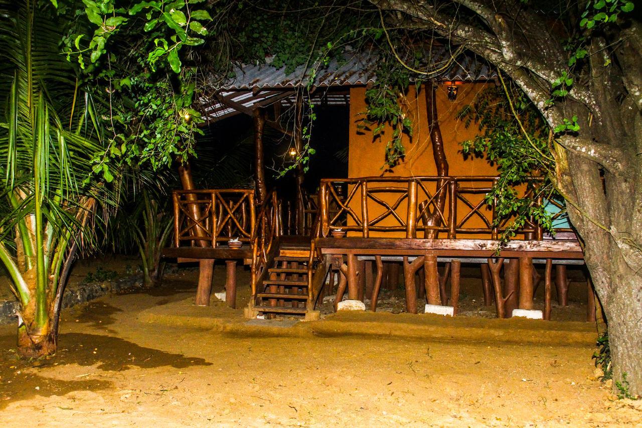 Yalaway Nature Villa Tissamaharama Exterior photo